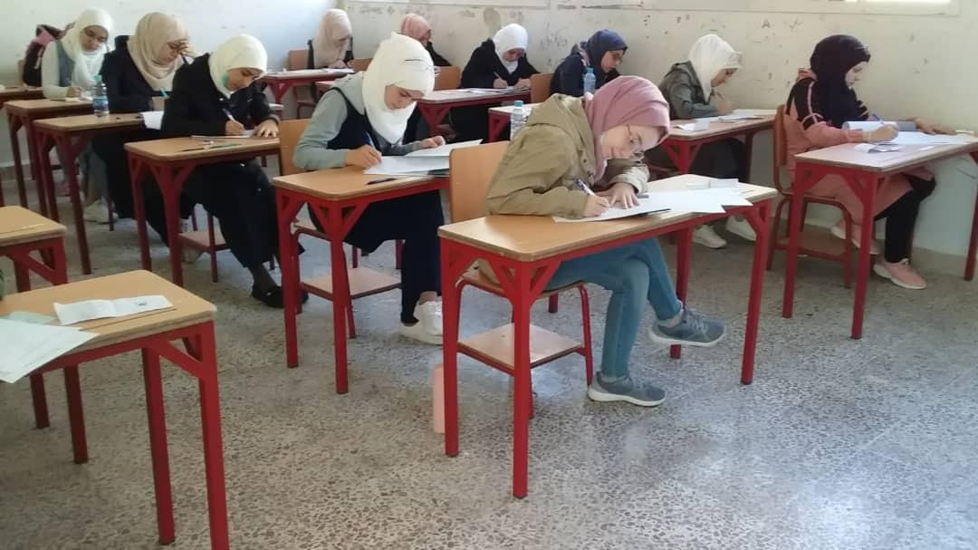 14 ألف طالب وطالبة يؤدون امتحاناتهم في ريف دمشق 