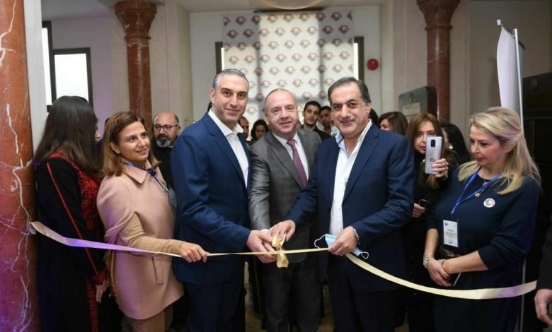 افتتاح مهرجان “الياسمين و السنديان” في حلب