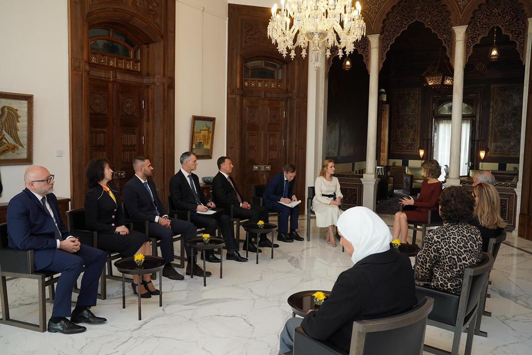 السيدة أسماء الأسد تستقبل المفوضة الجديدة للرئيس الروسي لحقوق الأطفال