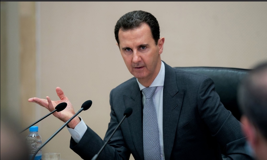 الأسد يصدر ثلاث مراسيم لرفع أجور الموظفين