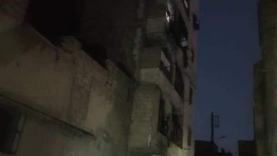 إخلاء مبنى قديم في حي الصالحين مؤلف من 6 طوابق