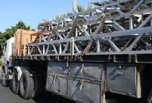 قافلة من المعدات والتجهيزات الكهربائية تصل إلى محافظة طرطوس