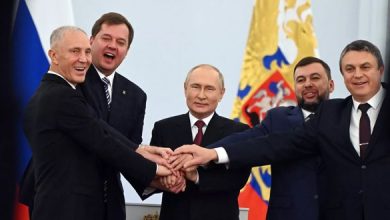 بوتين يوقع مع رؤساء لوغانسك ودونيتسك وخيرسون وزابوروجيه اتفاقيات انضمامهم إلى الاتحاد الروسي