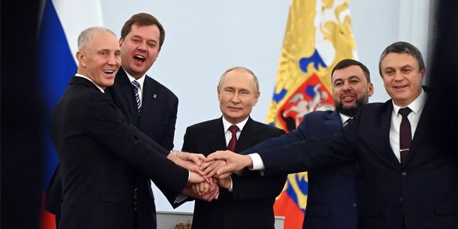 بوتين يوقع مع رؤساء لوغانسك ودونيتسك وخيرسون وزابوروجيه اتفاقيات انضمامهم إلى الاتحاد الروسي