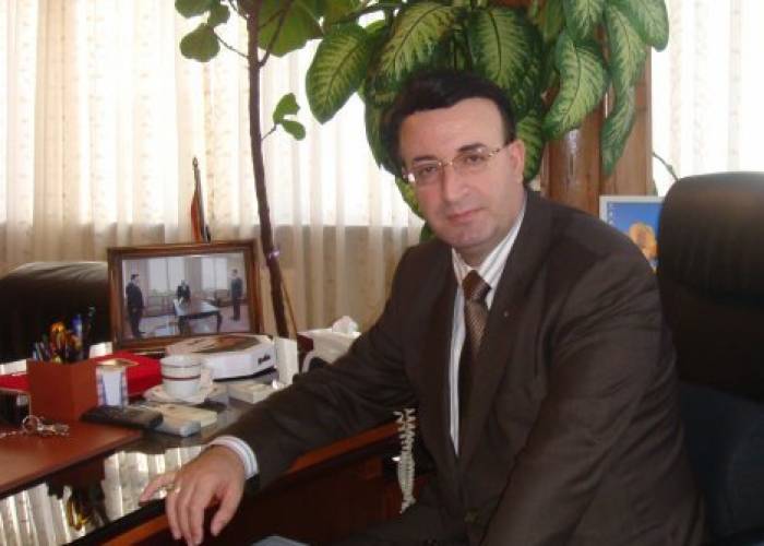 السفير السوري السابق لدى أنقرة يدعو تركيا لإيقاف بث قنوات المعارضة السورية
